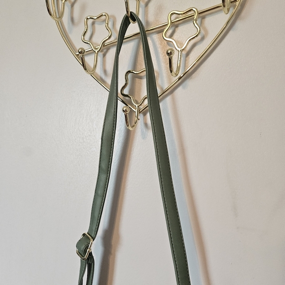 My Neighbor Totoro Hot Topic Her Universe Leaf Bag - Picture 7 of 9